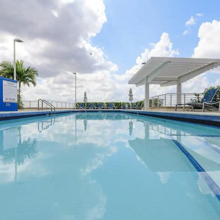 Spacious 2Bd 2Bth At Midblock Miami Eksteriør billede